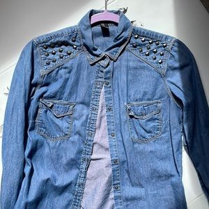 Forever 21 Studded Denim Shirt Size Medium